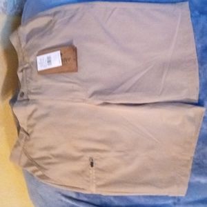 Steel water supply men's khaki cargo shorts New!